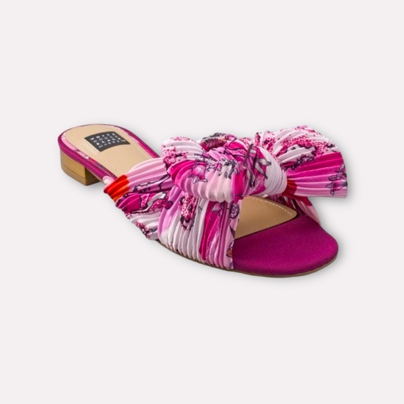 White House Black Market Shoes - White House Black Market Sandals